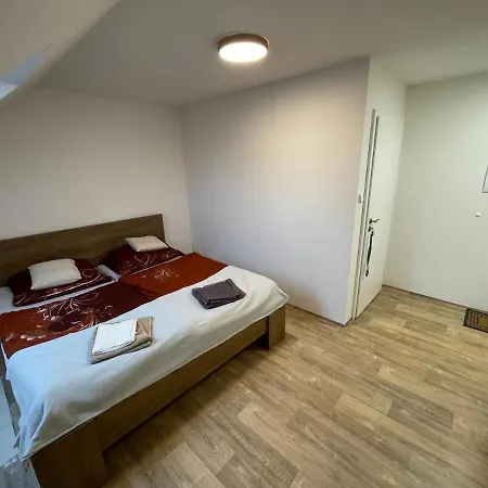 Apartmán Na Výsluní Strasin